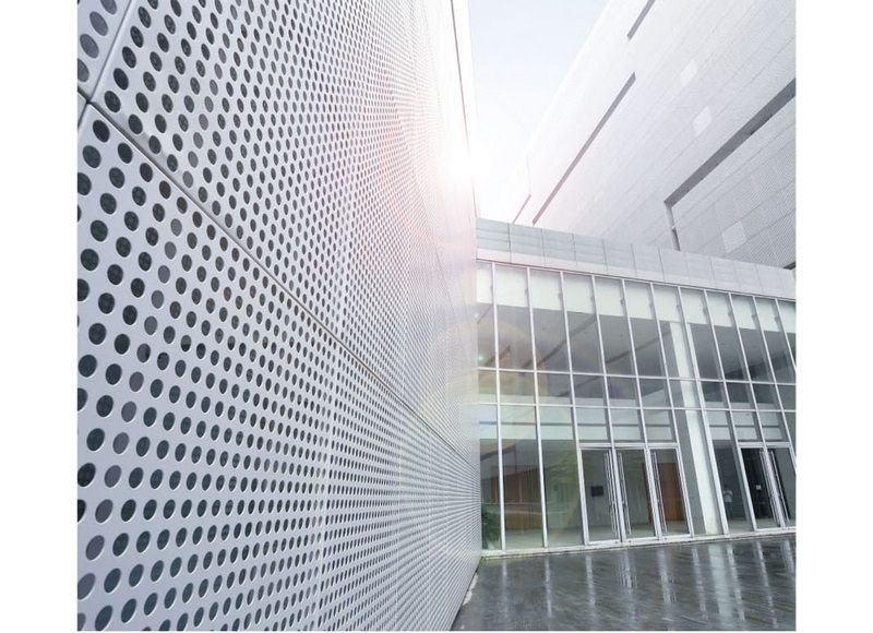 Punching aluminum veneer