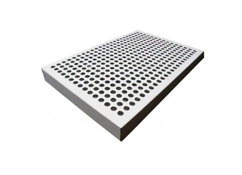 Punching aluminum veneer